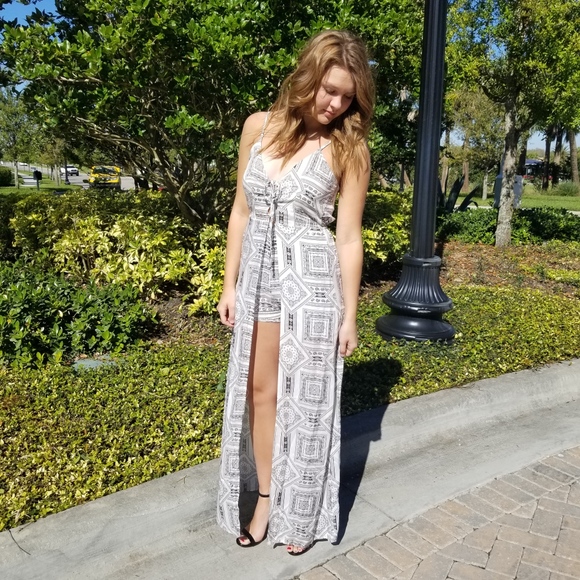 Black & White Print Romper  Maxi - Picture 5 of 6